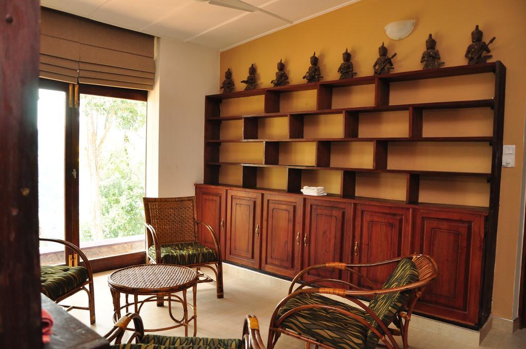 The Buena Vista Kandy Eksteriør billede