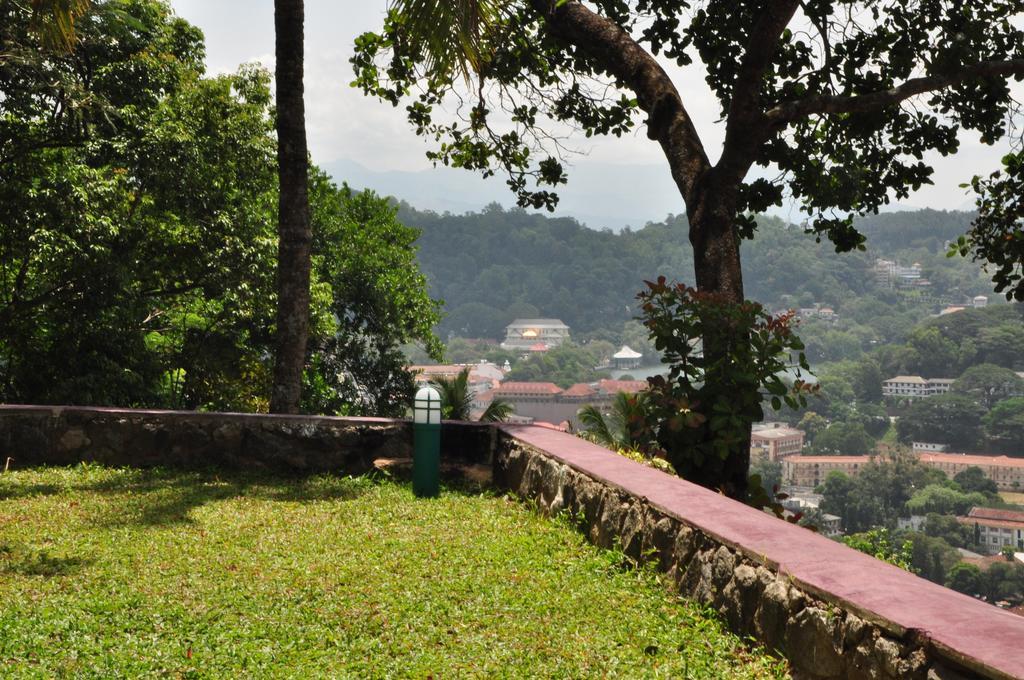 The Buena Vista Kandy Eksteriør billede