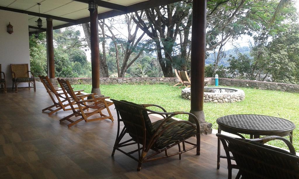 The Buena Vista Kandy Eksteriør billede